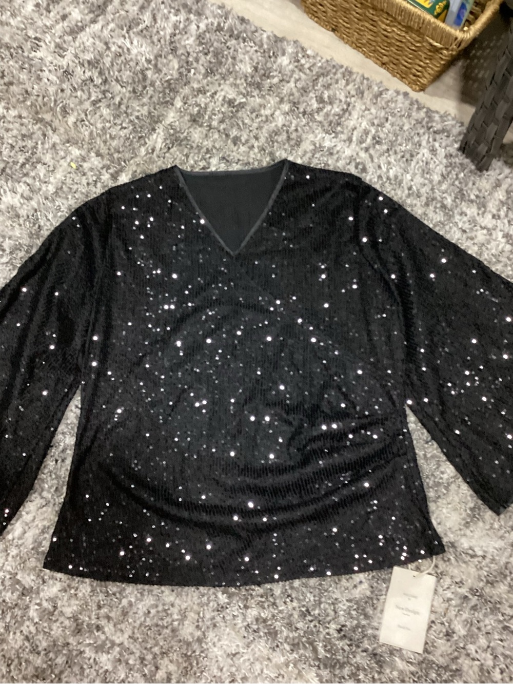 Women's Black Sequin V-Neck Pullover Top